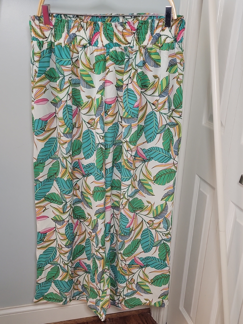 Rose & Olive Tropical Leaf Wide-Leg Pants In Green, Teal & Pink Print Size 1X